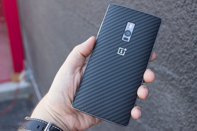 Illustration for article titled OnePlus 2 Hands-On: So Good, It Makes Me Want To Leave Verizon